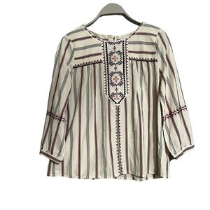 A Loves A boho chic embroidered striped blouse Xs red and blue button back